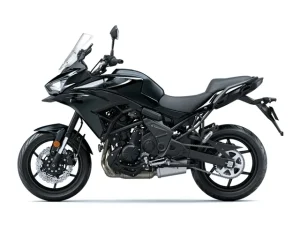 Kawasaki Versys 650 crna boja 2026 (1)